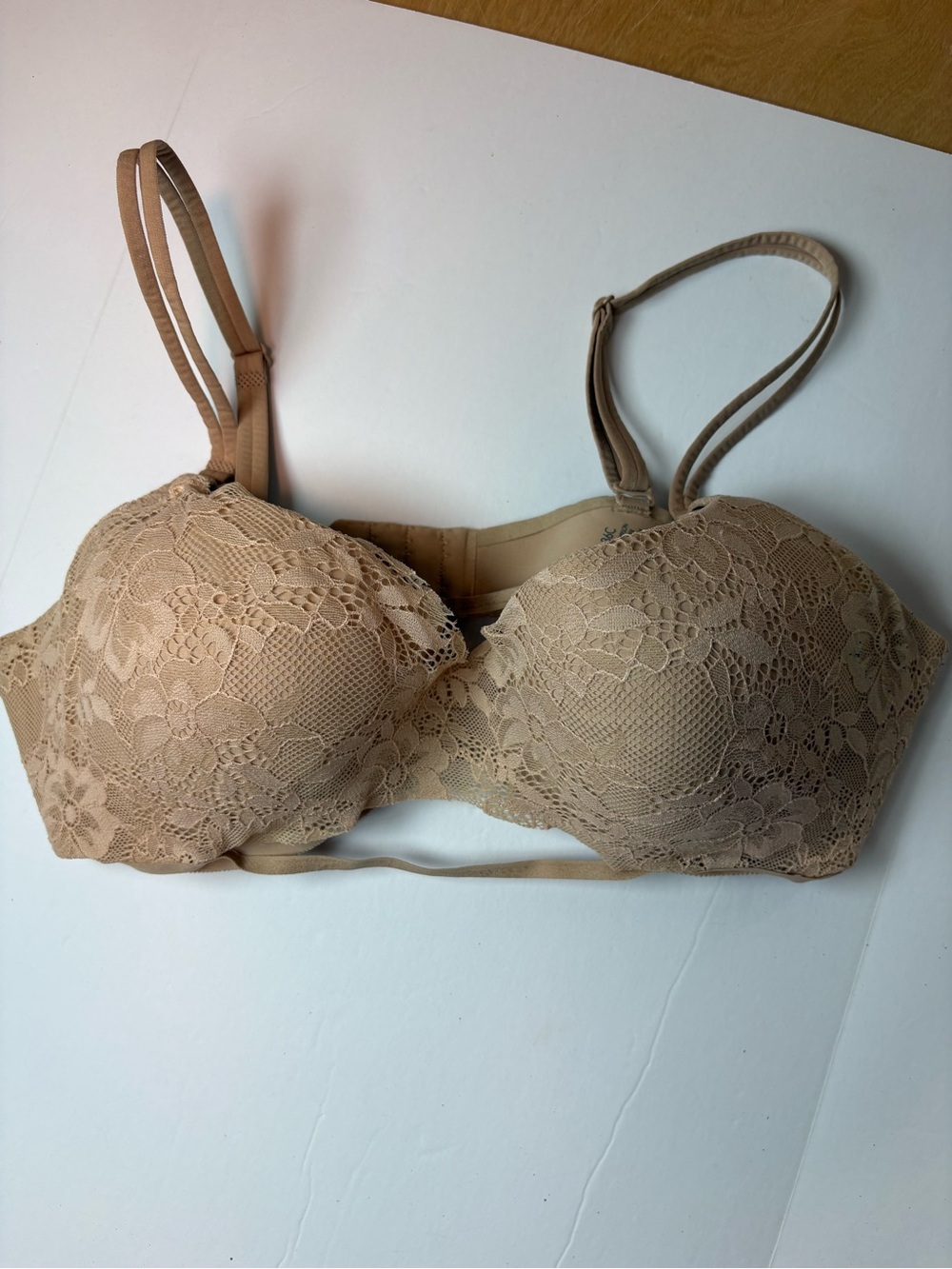Victoria Secret Angels Secret Embrace Bra Nude Beige Lace 36C